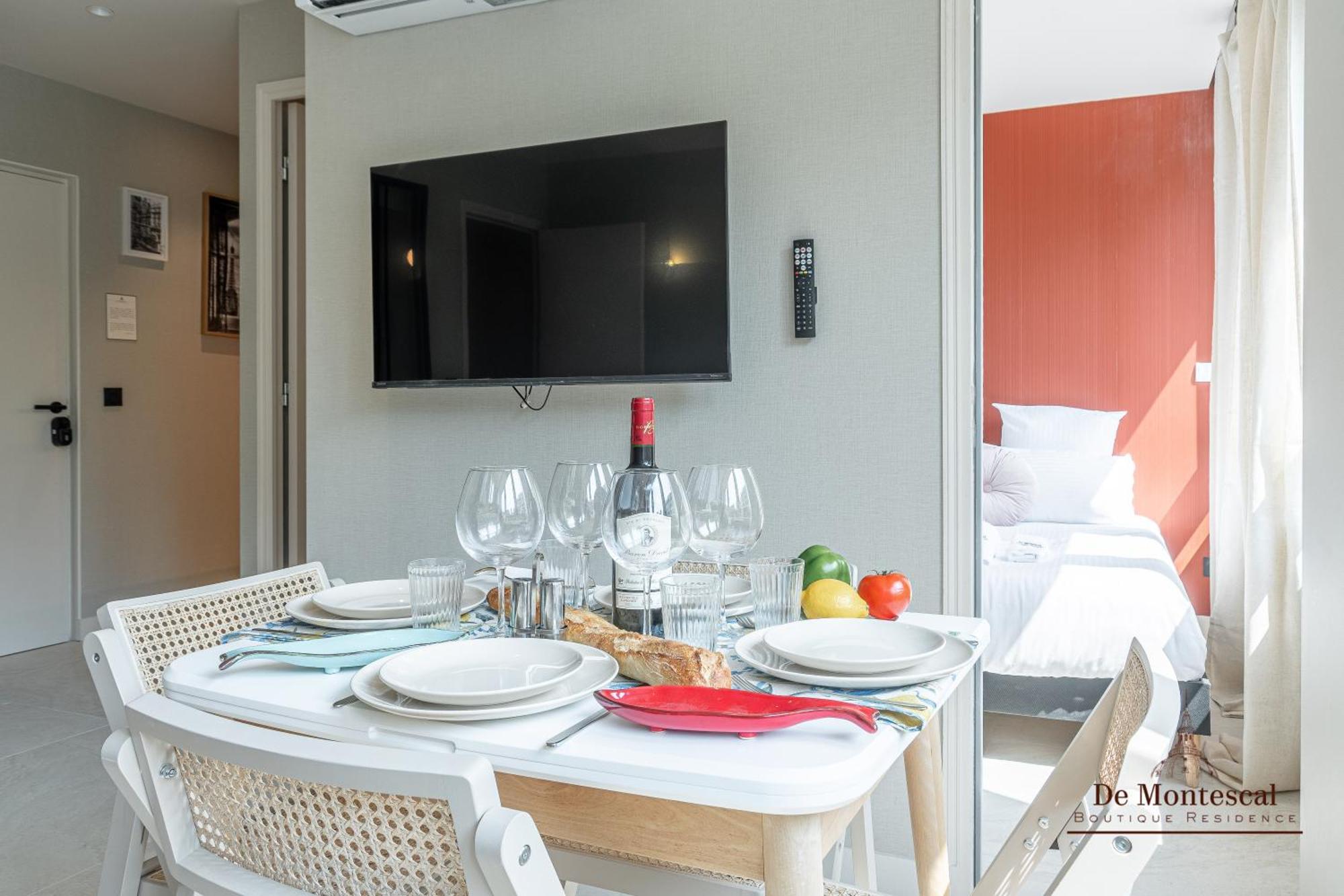 De Montescal - Hot Tub And Ac Cosy Apartment A Prime Location 40M2 Paris Exteriör bild