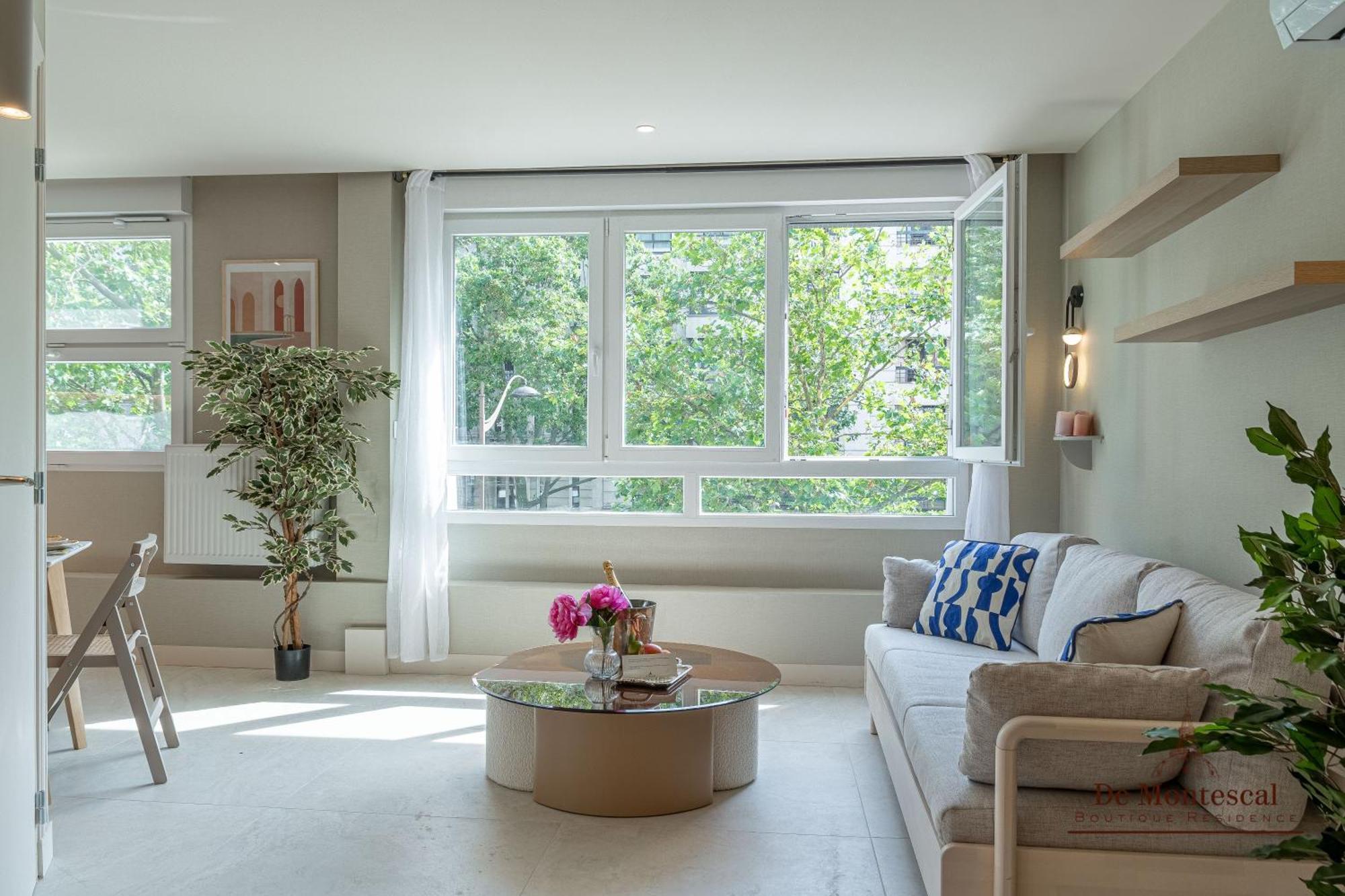 De Montescal - Hot Tub And Ac Cosy Apartment A Prime Location 40M2 Paris Exteriör bild