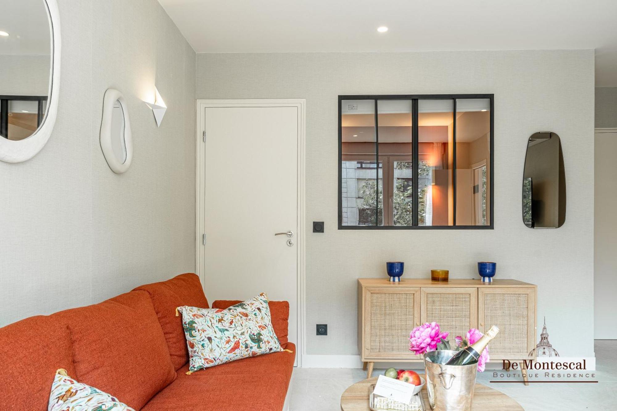 De Montescal - Hot Tub And Ac Cosy Apartment A Prime Location 40M2 Paris Exteriör bild